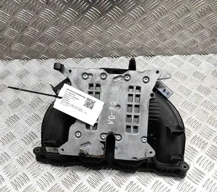 BMW X5 F15 Intake manifold 7605049 7588126