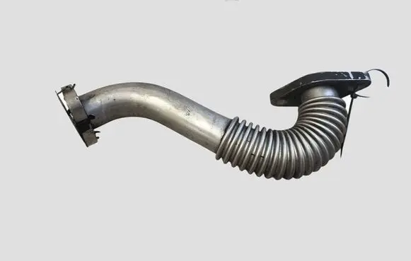 Nissan Qashqai+2 EGR valve line/pipe/hose