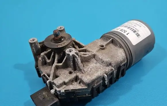 Fiat Freemont Wiper motor 68030272AA IMPRK1528317