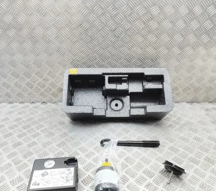 KIA Niro Tool set 09149AT900 52933AA180