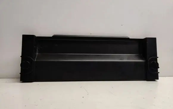 BMW 3 E90 E91 Fuel tank cap trim 7120408