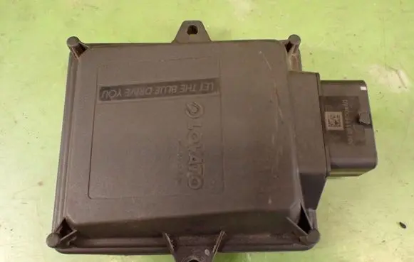 Peugeot 206 LP gas control unit module 67R-010249
