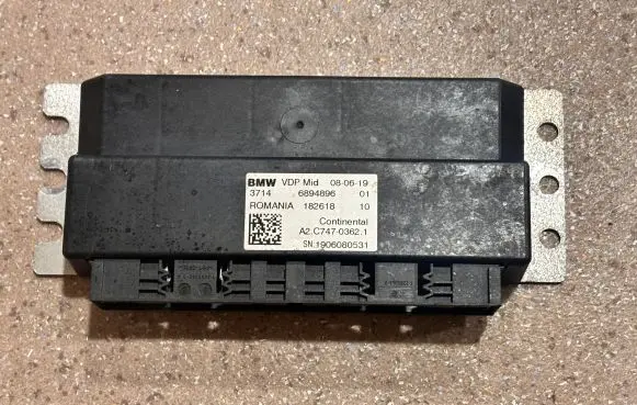 BMW X4M F98 Suspension control unit/module 6894896