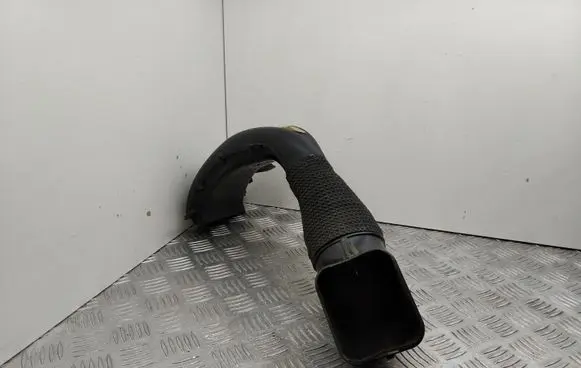 Jaguar XF Air intake duct part AW939A673