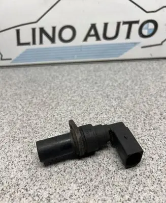 BMW 5 E39 Crankshaft position sensor 2247926