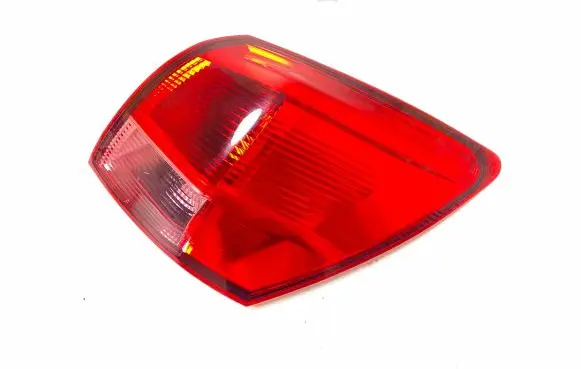 Nissan Qashqai Rear/tail lights 05090 2A01RS102