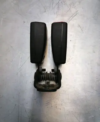 Ford Focus Rear seatbelt buckle 4M51A613K21AA