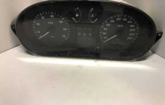 Renault Scenic I Speedometer (instrument cluster) 77004277896c 501018950042 09043089906