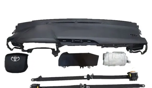 Toyota Hilux VIII Radio/GPS head unit trim 