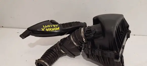 Opel Mokka X Air filter box