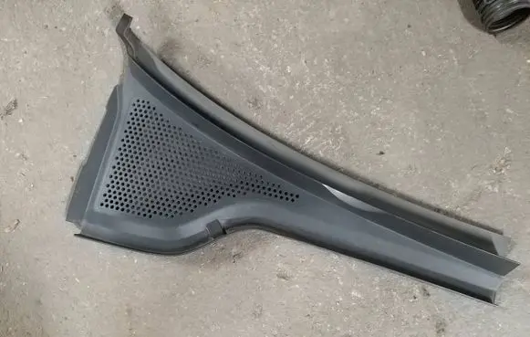 Volkswagen e-Golf Wiper trim 5G1819404A