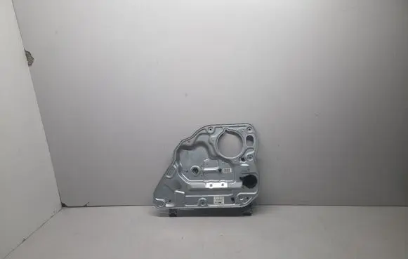Rear window lifting mechanism without motor