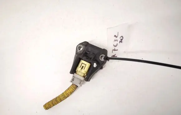Subaru Legacy Airbag deployment crash/impact sensor 98231ag000