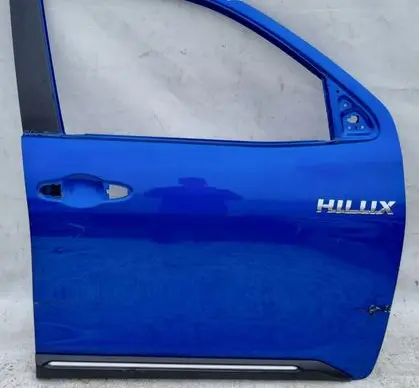Toyota Hilux (AN120, AN130) Front door