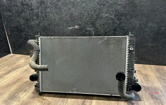 Opel Insignia B Radiator set 84207974 3410900000000Y 652926893