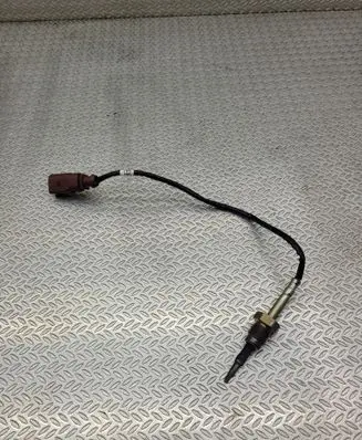 Volkswagen Golf VIII Exhaust gas temperature sensor 05L906088M