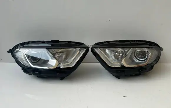 Ford Ecosport Headlight/headlamp GN15-13W029-JE GN15-13W030-JE