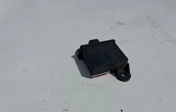 Audi A6 S6 C6 4F Tire pressure sensor 4F0907283