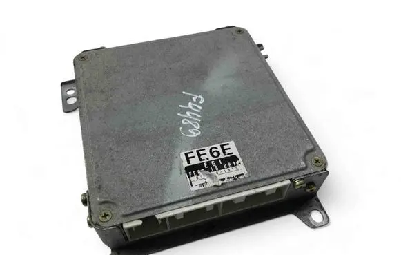 Mazda 2 Engine control unit/module ECU FE6E18881E