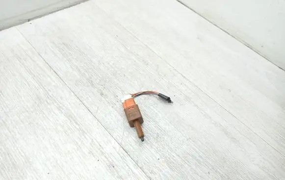 Nissan Qashqai Brake pedal sensor switch