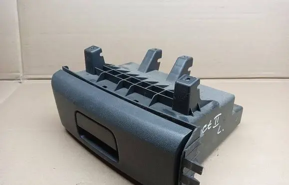 Skoda Octavia Mk2 (1Z) Glove box 1Z0881577E 1Z0881581E