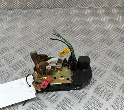 Jeep Grand Cherokee (WK) Rear door lock K05166843AA 05166843AA