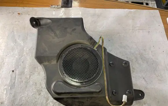 Jeep Compass Subwoofer speaker 56040713AB