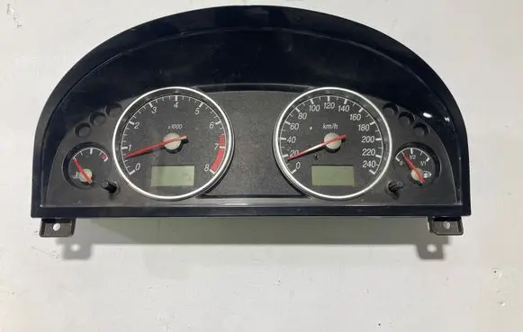 Ford Mondeo Mk III Speedometer (instrument cluster) 1S7F10841 44ZU187