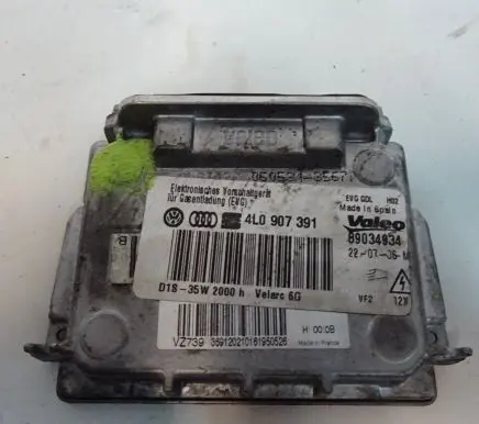 Audi Q7 4L Voltage converter/converter module 4L0907391
