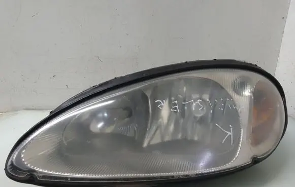 Chrysler PT Cruiser Headlight/headlamp 
