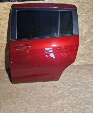 Mazda 5 Side sliding door 