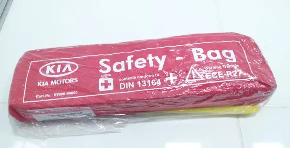 KIA Ceed First aid kit E889066000