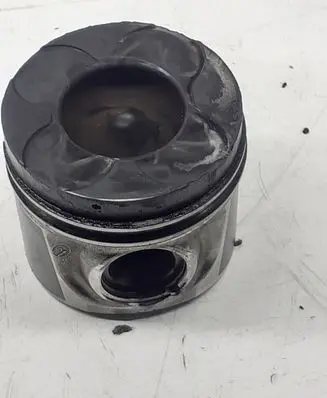 Volvo V60 Piston 