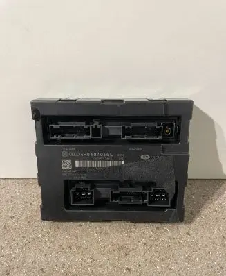 Audi A8 S8 D4 4H Comfort/convenience module 4H0907064L 5DK01022810