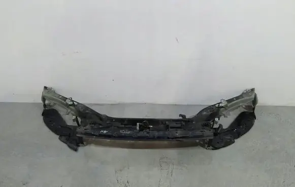 Volvo S40 Radiator support slam panel 