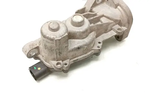 Opel Astra J EGR valve 55581958