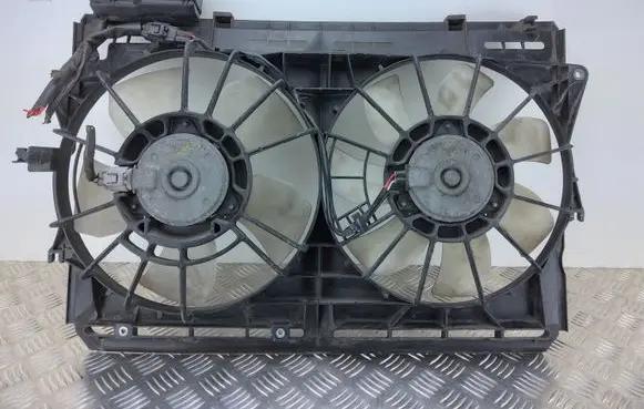 Toyota Corolla Verso AR10 Fan set DT4227502520