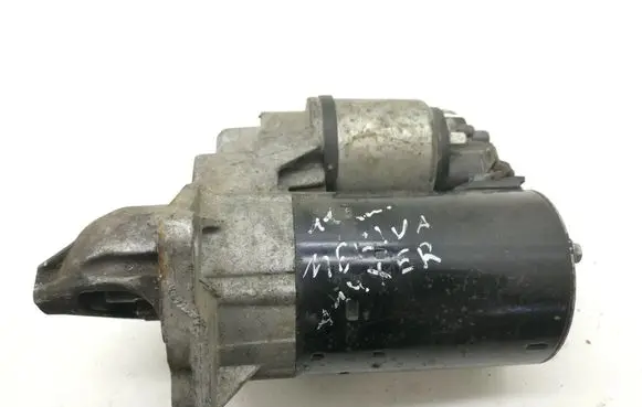 Opel Meriva B Starter motor 55578921