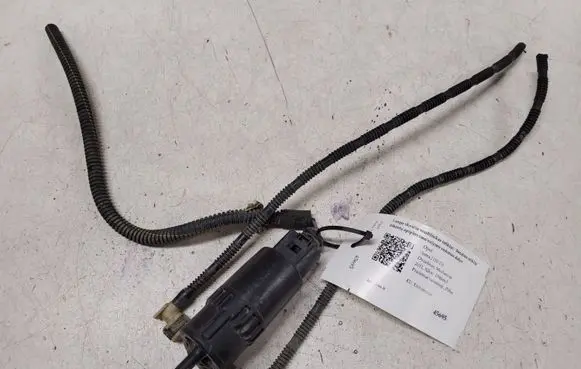 Opel Astra J Windscreen/windshield washer pump 13349273 430036418 2103919184
