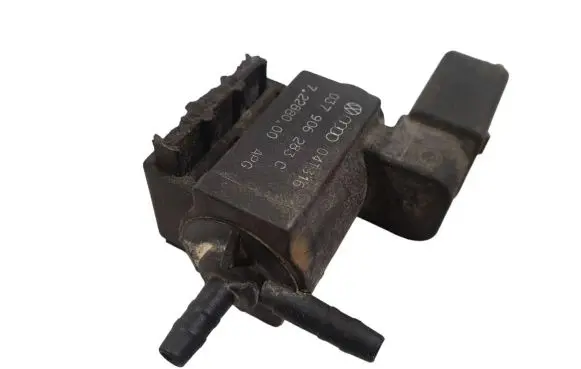 Audi A6 S6 C6 4F Turbo solenoid valve 037906283C