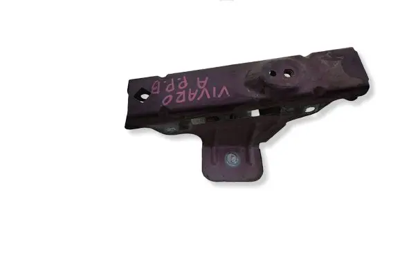 Opel Vivaro Fender mounting bracket 