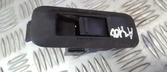 Nissan Primera Front door window switch trim 25411AV600 C8D-D705N