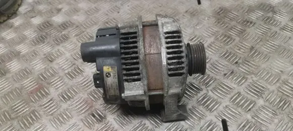 BMW 5 E39 Generator/alternator 2248296