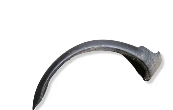 Volvo XC70 Front arch trim 8620128