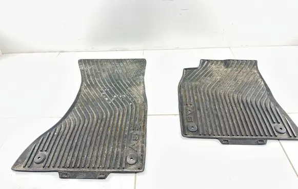 Audi A5 8T 8F Car floor mat set 8T1061501