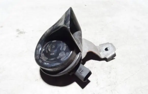 Volkswagen Scirocco Horn signal 1K0951206M