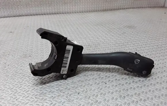 Volkswagen PASSAT B5 Wiper control stalk 4B0953503G