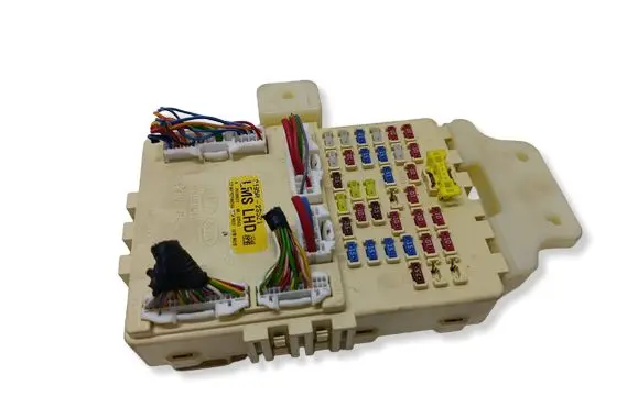Hyundai ix35 Fuse module 919502S521 J9100622