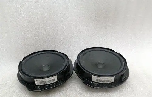 Mercedes-Benz E C207 W207 Side speaker frame A2048201902