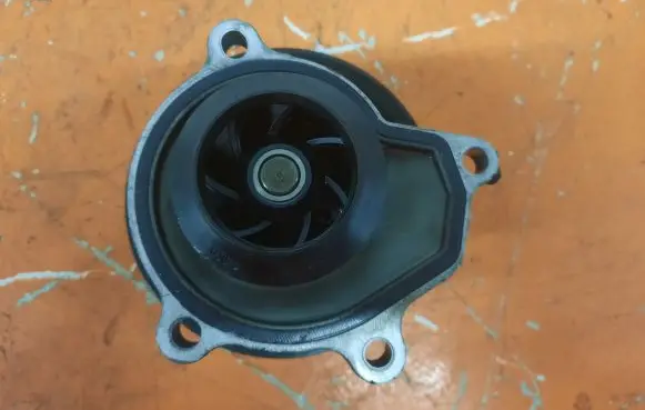 Volkswagen Fox Water pump 03D121028B